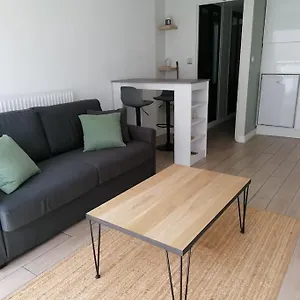  Appartement Au Calme A 200 M De L Embarcadere